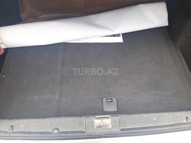 Mercedes E 220 2000, 317,364 km - 2.2 л - Xırdalan