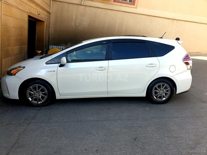 Toyota Prius V 2015, 60,251 km - 1.8 л - Bakı