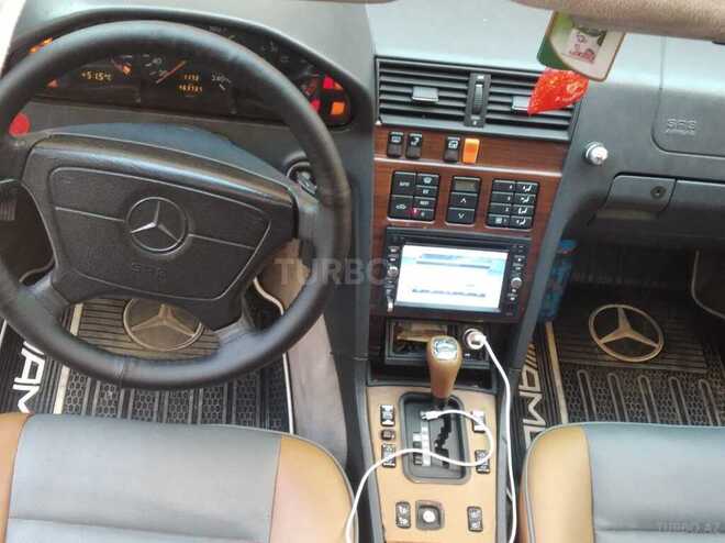 Mercedes C 200 1984, 463,000 km - 2.0 l - Bakı