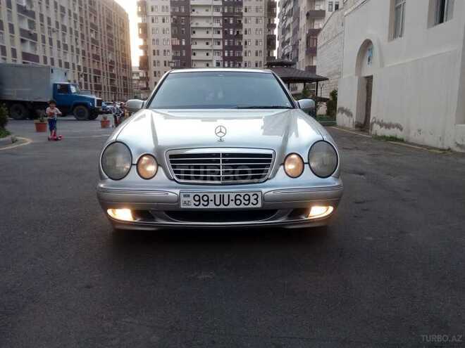 Mercedes E 220 2001, 321,222 km - 2.2 l - Bakı