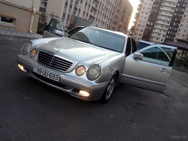 Mercedes E 220 2001, 321,222 km - 2.2 l - Bakı