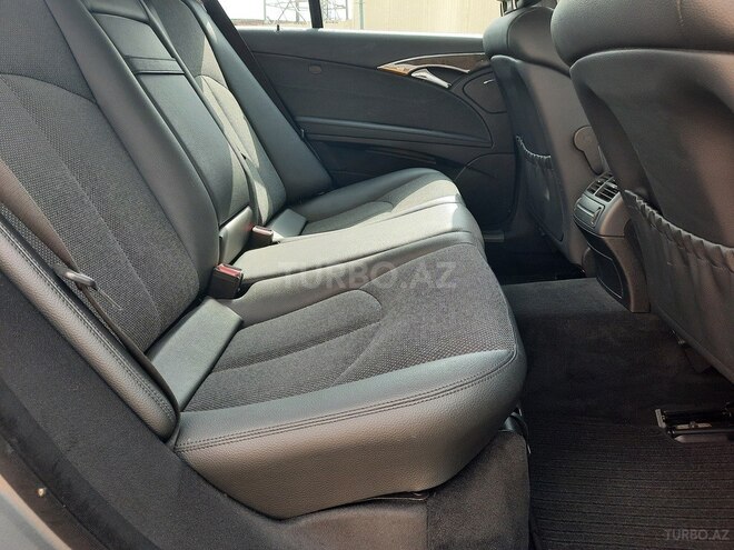 Mercedes E 220 2007, 186,401 km - 2.2 l - Bakı