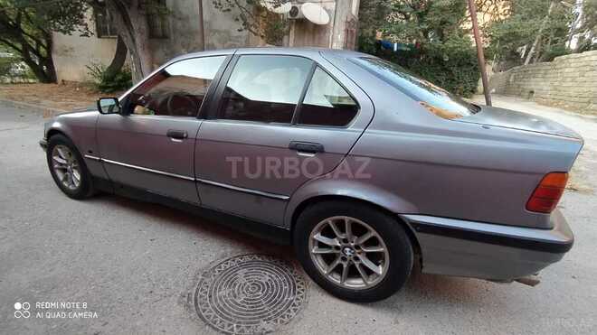 BMW 318 1991, 520,000 km - 1.8 л - Bakı