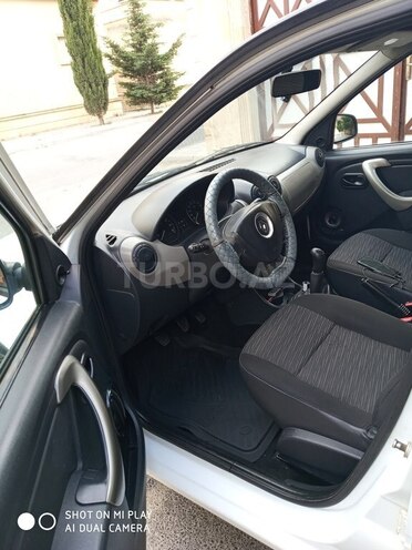 Renault Logan 2012, 237,000 km - 1.6 l - Bakı