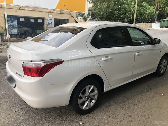 Citroen  2015, 24,000 km - 1.6 l - Bakı