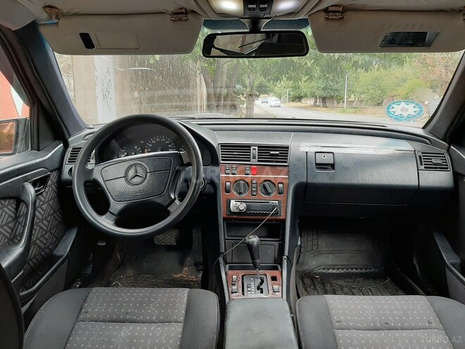 Mercedes C 220 1995, 504,000 km - 2.2 l - Şəki