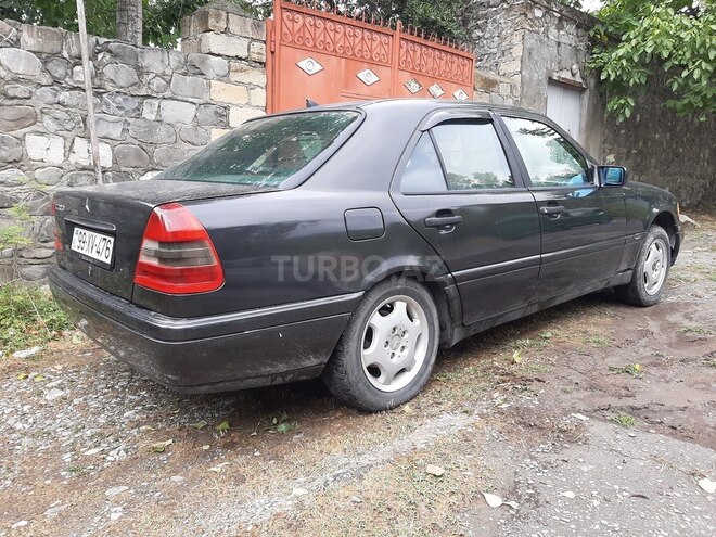 Mercedes C 220 1995, 504,000 km - 2.2 l - Şəki