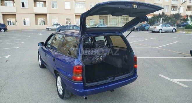 Opel Astra 1995, 236,523 km - 1.6 l - Bakı