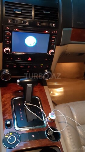 Volkswagen Touareg 2006, 198,000 km - 3.2 l - Göyçay