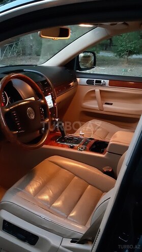 Volkswagen Touareg 2006, 198,000 km - 3.2 l - Göyçay