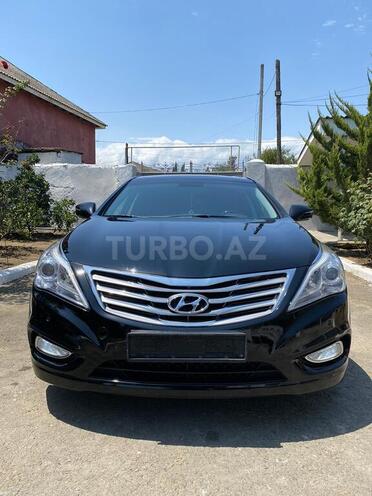 Hyundai Grandeur 2013, 142,500 km - 2.4 л - Astara