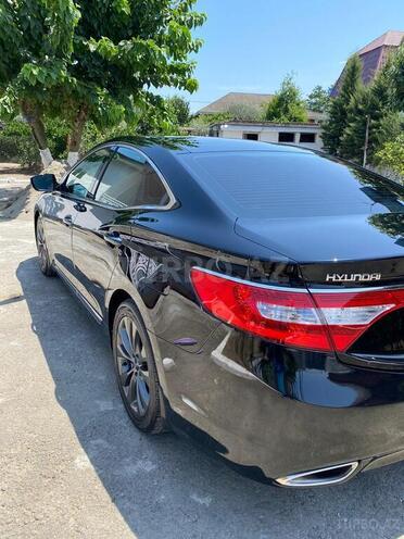 Hyundai Grandeur 2013, 142,500 km - 2.4 л - Astara