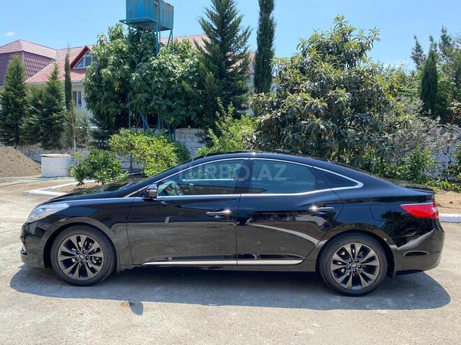 Hyundai Grandeur 2013, 142,500 km - 2.4 л - Astara