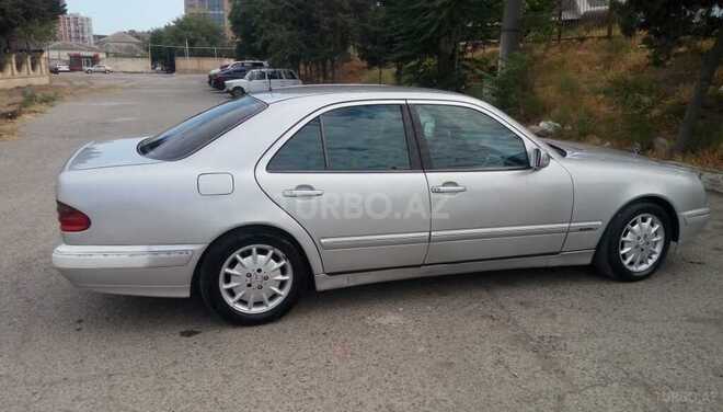 Mercedes E 320 1995, 282,000 km - 3.2 l - Bakı
