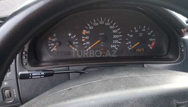 Mercedes E 320 1995, 282,000 km - 3.2 l - Bakı