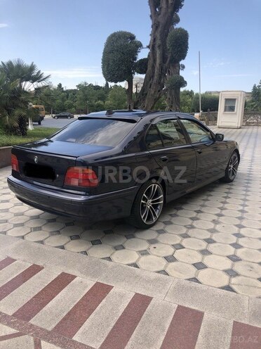 BMW 528 1999, 278,000 km - 2.8 l - Bakı