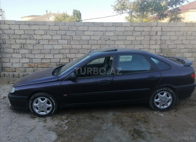Renault Laguna 1995, 237,800 km - 2.2 л - Bakı