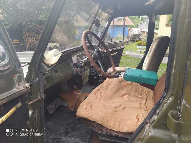 UAZ 469 1982, 675,000 km - 2.4 l - Şəki