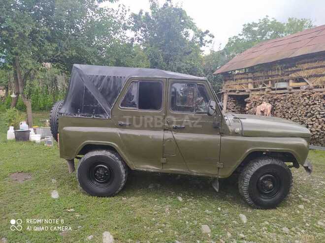 UAZ 469 1982, 675,000 km - 2.4 l - Şəki