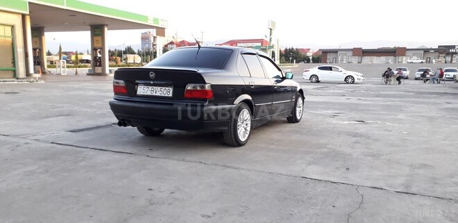 BMW 318 1995, 260,000 km - 1.8 l - Şəmkir