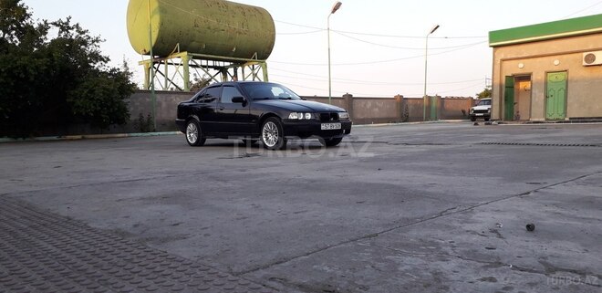 BMW 318 1995, 260,000 km - 1.8 l - Şəmkir