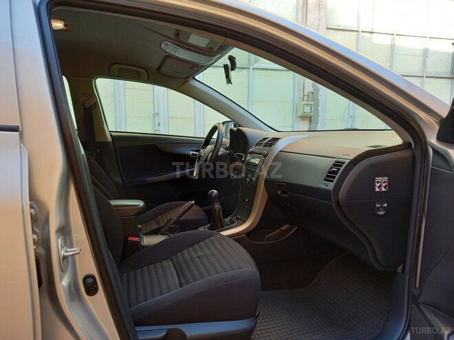 Toyota Corolla 2008, 188,500 km - 1.4 л - Bakı
