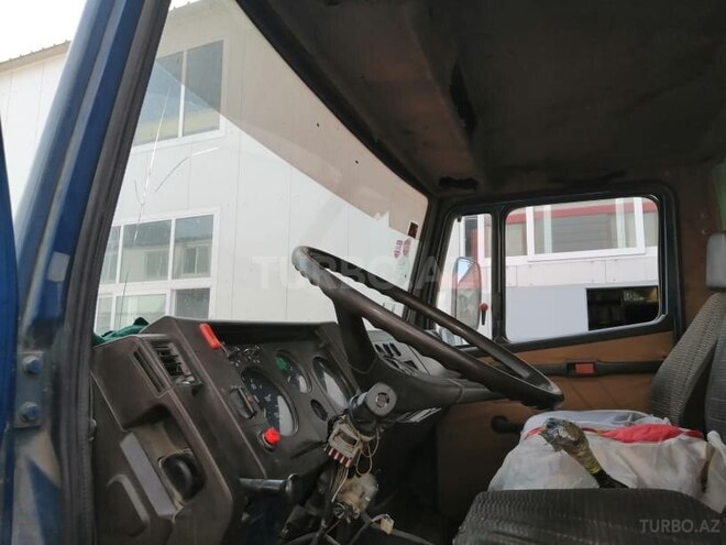 Mercedes 709 D 1996, 550,000 km - 4.0 l - Bakı