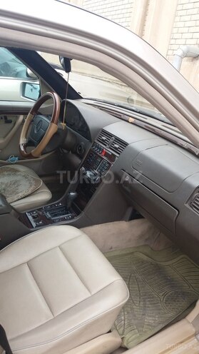 Mercedes C 280 1995, 286,000 km - 2.8 л - Bakı