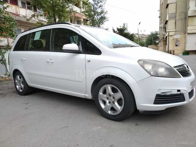 Opel Zafira 2006, 380,000 km - 2.2 л - Bakı