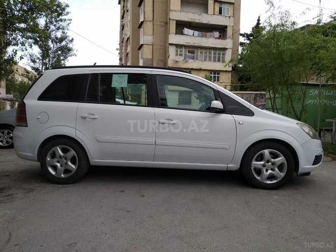 Opel Zafira 2006, 380,000 km - 2.2 л - Bakı