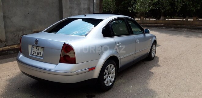 Volkswagen Passat 2002, 320,000 km - 1.8 l - Gəncə