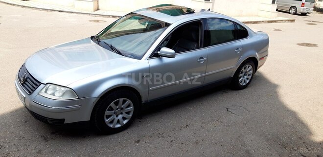 Volkswagen Passat 2002, 320,000 km - 1.8 l - Gəncə