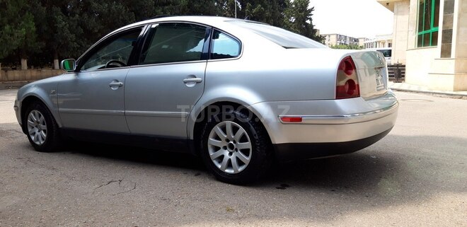 Volkswagen Passat 2002, 320,000 km - 1.8 l - Gəncə