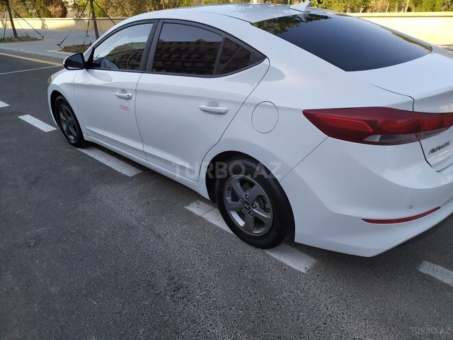 Hyundai Elantra 2016, 68,000 km - 1.6 l - Bakı