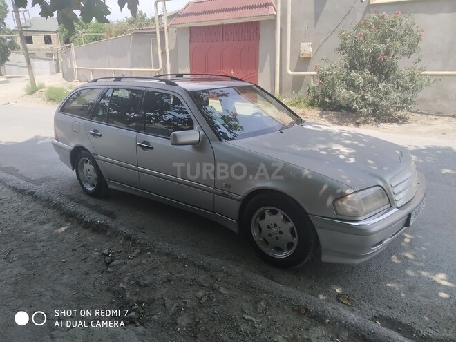 Mercedes C 240 1999, 211,321 km - 2.4 l - Bakı