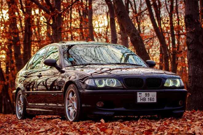 BMW 320 2004, 260,000 km - 2.0 l - Bakı