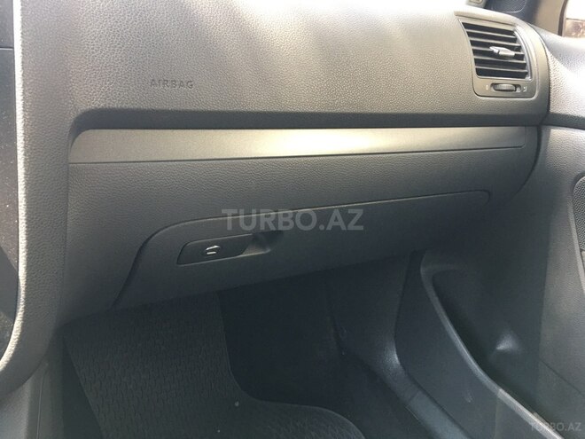 Volkswagen Jetta 2009, 228,859 km - 1.6 л - Bakı