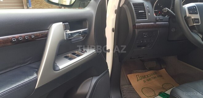 Toyota Land Cruiser 2012, 132,000 km - 4.6 л - Bakı