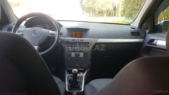 Opel Astra 2006, 293,500 km - 1.3 l - Bakı