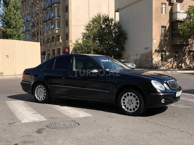 Mercedes E 200 2004, 326,454 km - 1.8 l - Bakı