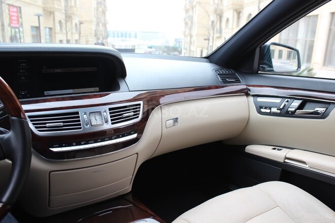 Mercedes S 500 2011, 130,000 km - 5.0 л - Bakı