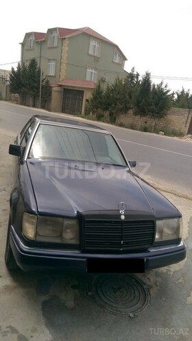 Mercedes E 200 1993, 325,800 km - 2.0 л - Bakı