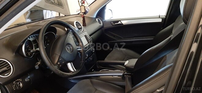 Mercedes ML 350 2006, 250,000 km - 3.5 l - Xaçmaz