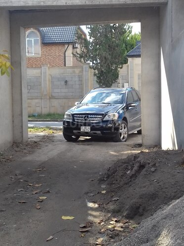 Mercedes ML 350 2006, 250,000 km - 3.5 l - Xaçmaz