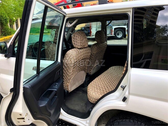 Mitsubishi Pajero io 2000, 200,000 km - 2.0 l - Bakı