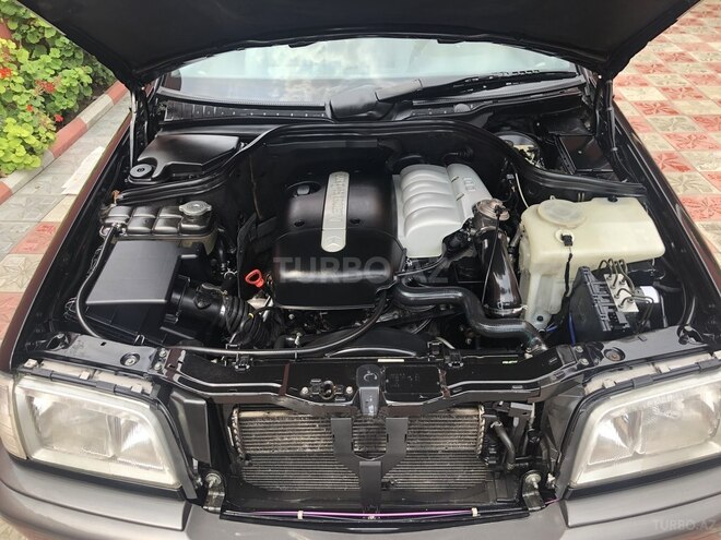 Mercedes C 220 1999, 285,345 km - 2.2 l - Bakı