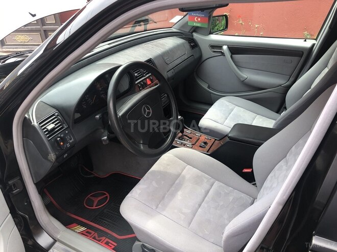 Mercedes C 220 1999, 285,345 km - 2.2 l - Bakı