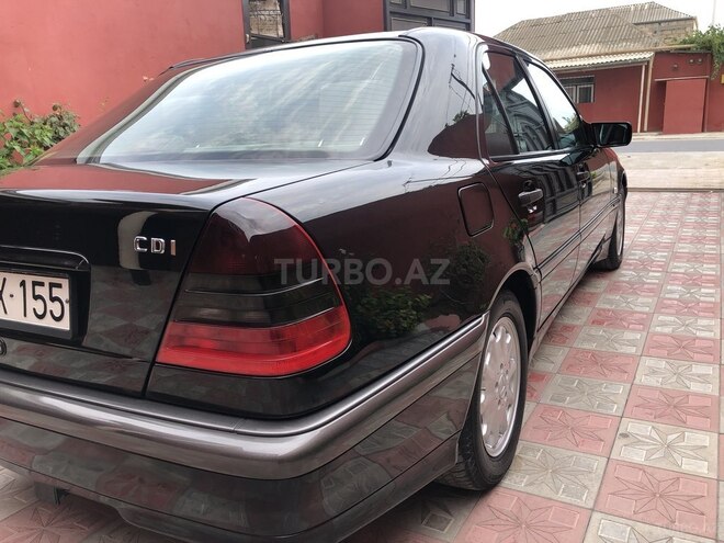 Mercedes C 220 1999, 285,345 km - 2.2 l - Bakı