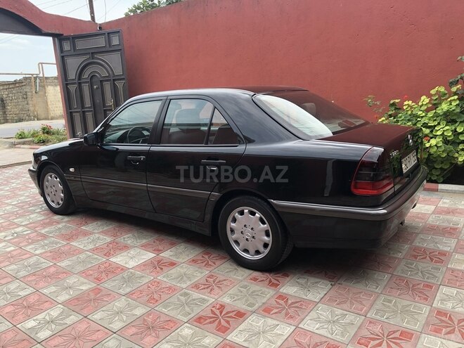 Mercedes C 220 1999, 285,345 km - 2.2 l - Bakı