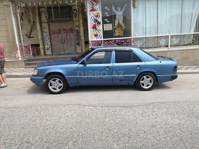 Mercedes E 230 1990, 190,000 km - 2.3 l - Bakı